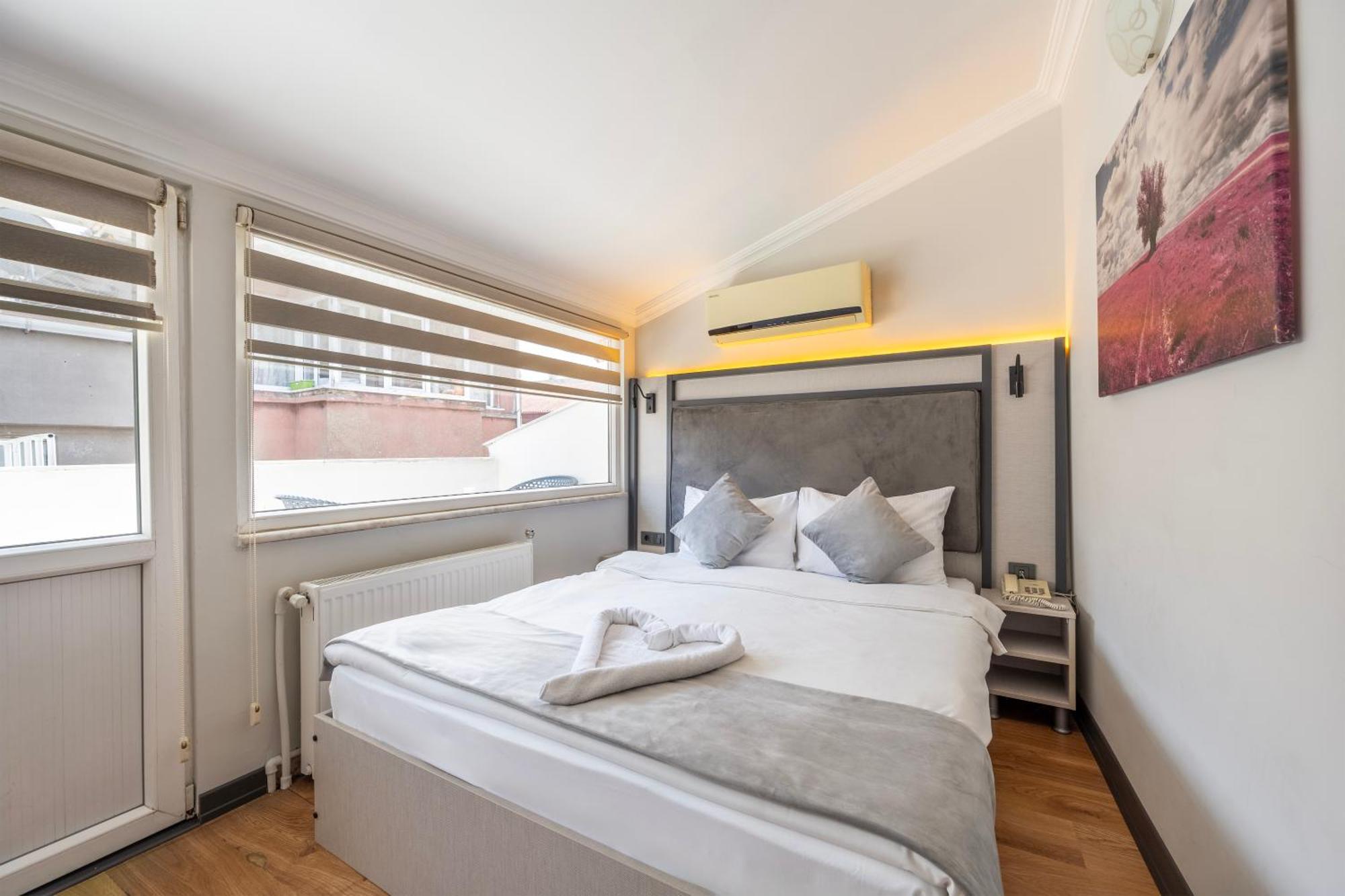 Taksim Trust Hotel Стамбул Экстерьер фото