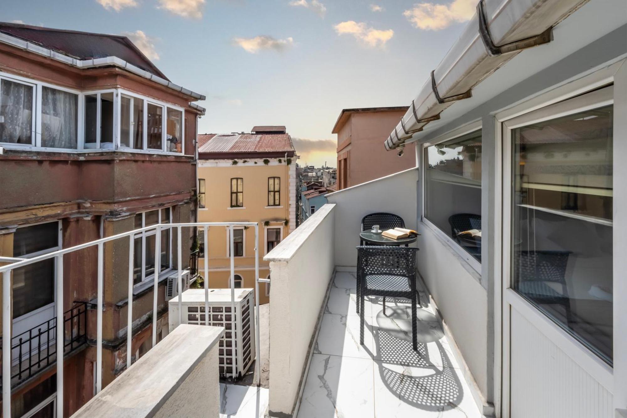 Taksim Trust Hotel Стамбул Экстерьер фото